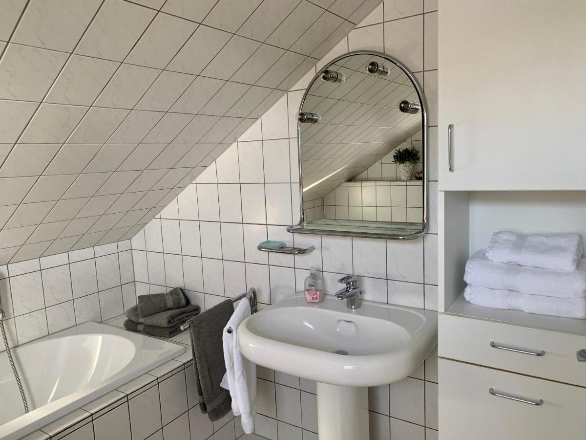 Meine Oase Ferienwohnung !!! Nicht Fuer Monteure !!! 霍恩-巴特迈恩贝格 外观 照片